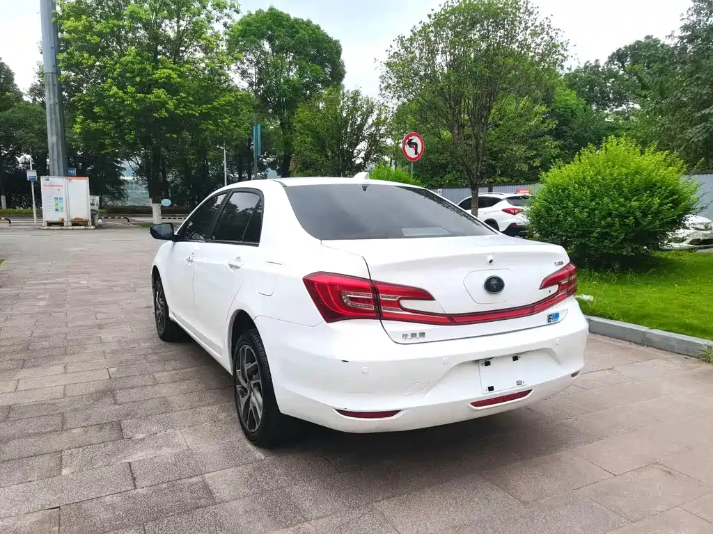 BYD Qin NEV — миниатюра 10