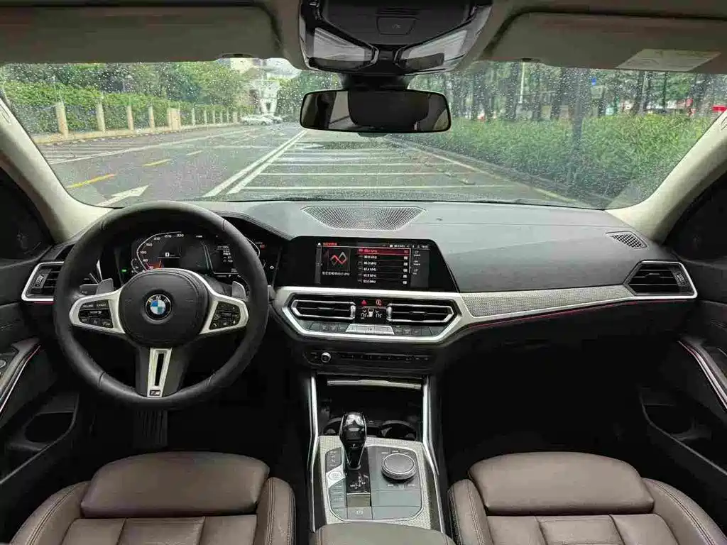 BMW 3 Series — миниатюра 7
