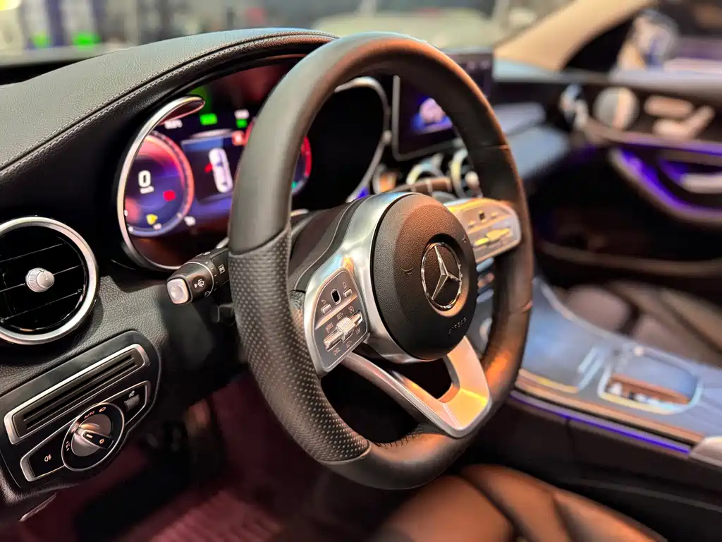 Mercedes-Benz C-Class — миниатюра 14