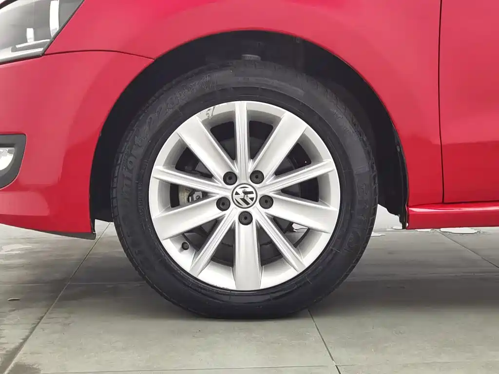 Volkswagen Polo — миниатюра 17
