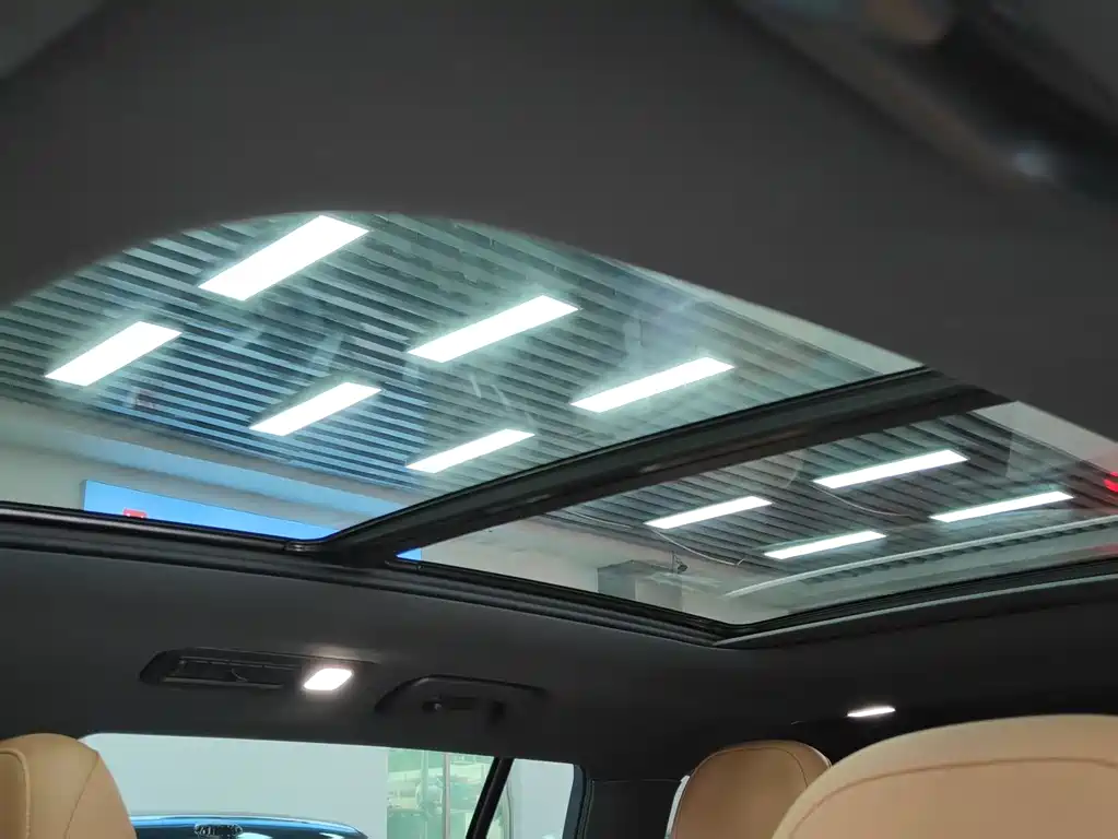 Li Auto ONE 2020 6 мест