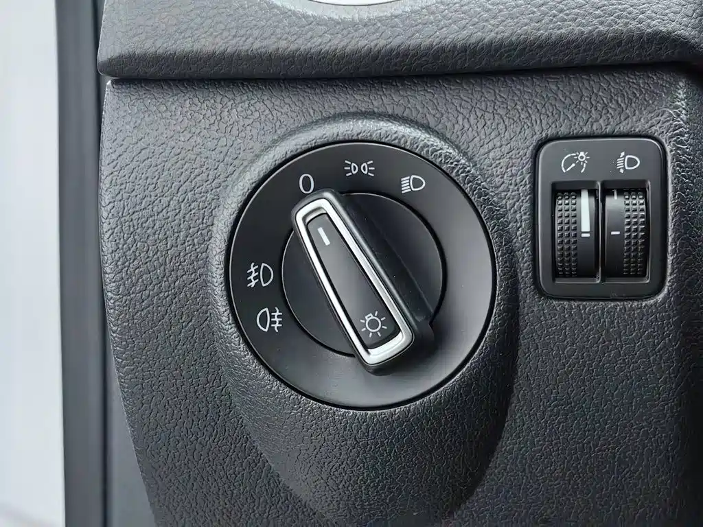 Volkswagen Tiguan — миниатюра 21