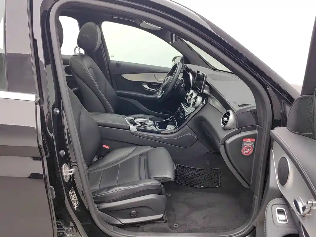 Mercedes-Benz GLC — миниатюра 23