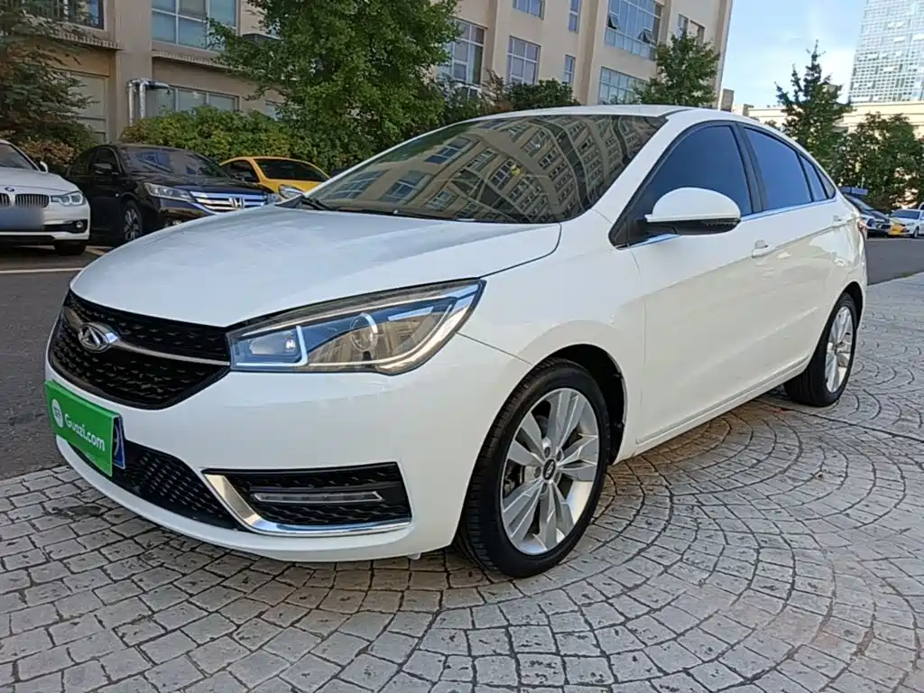 Chery Arrizo 5