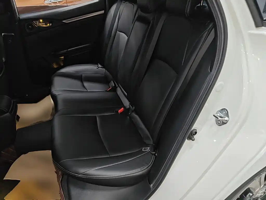 Honda Civic — миниатюра 17