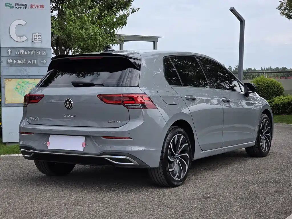 Volkswagen Golf — миниатюра 11