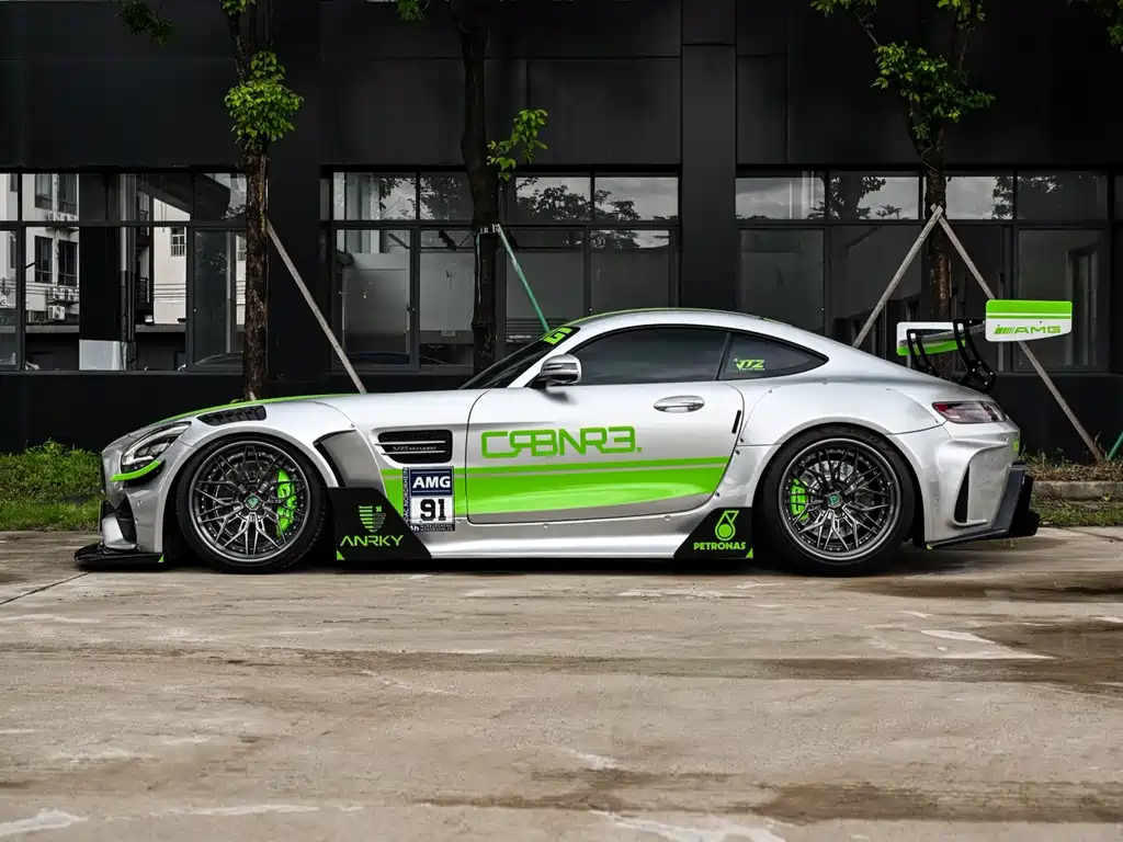 Mercedes-Benz AMG GT — миниатюра 2