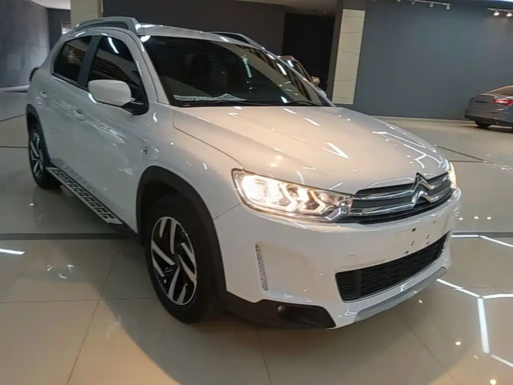 Citroen C3-XR — миниатюра 4