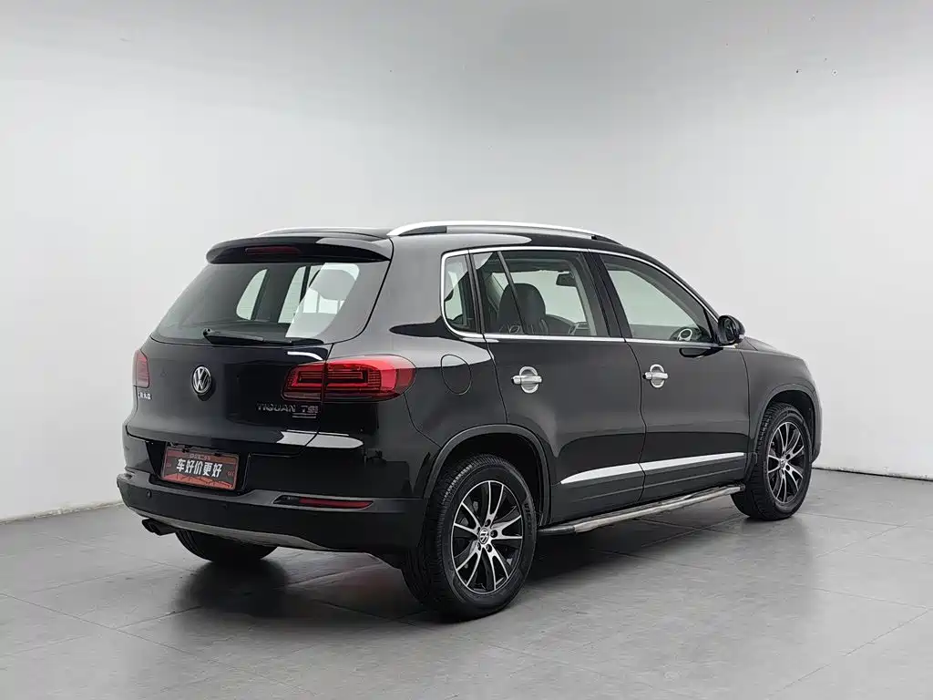 Volkswagen Tiguan — миниатюра 2