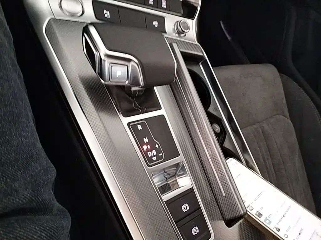 Audi A6L — миниатюра 14