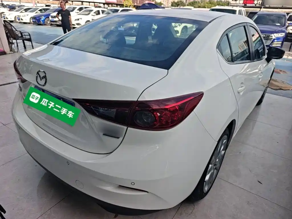 Mazda 3 Axela — миниатюра 7