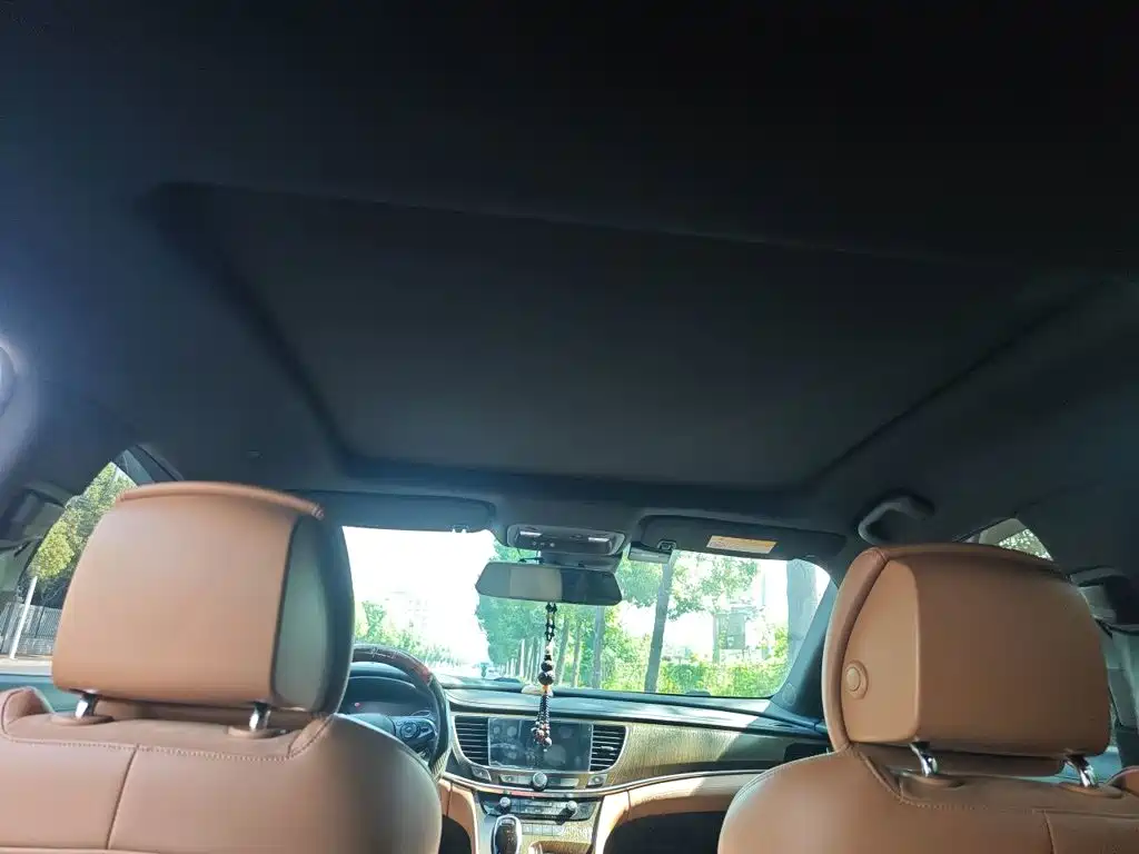 Buick LaCrosse — миниатюра 9