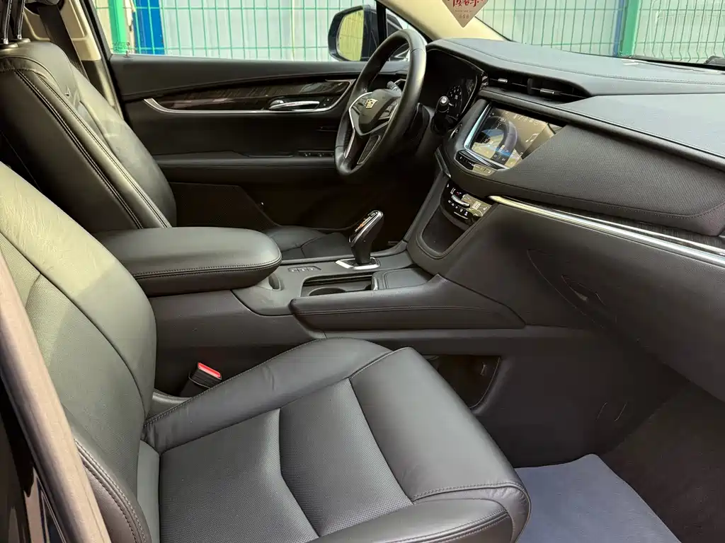 Cadillac XT5 — миниатюра 13
