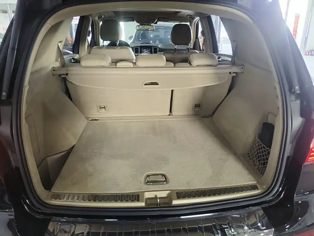 Mercedes-Benz M-Class — миниатюра 19