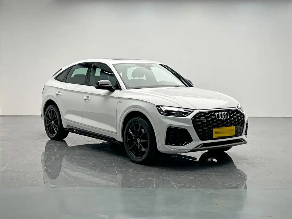 Audi Q5L Sportback — миниатюра 8