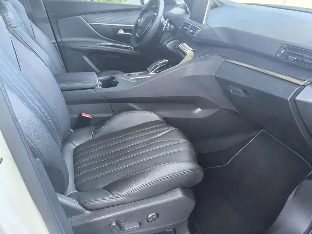 Peugeot 5008 — миниатюра 13