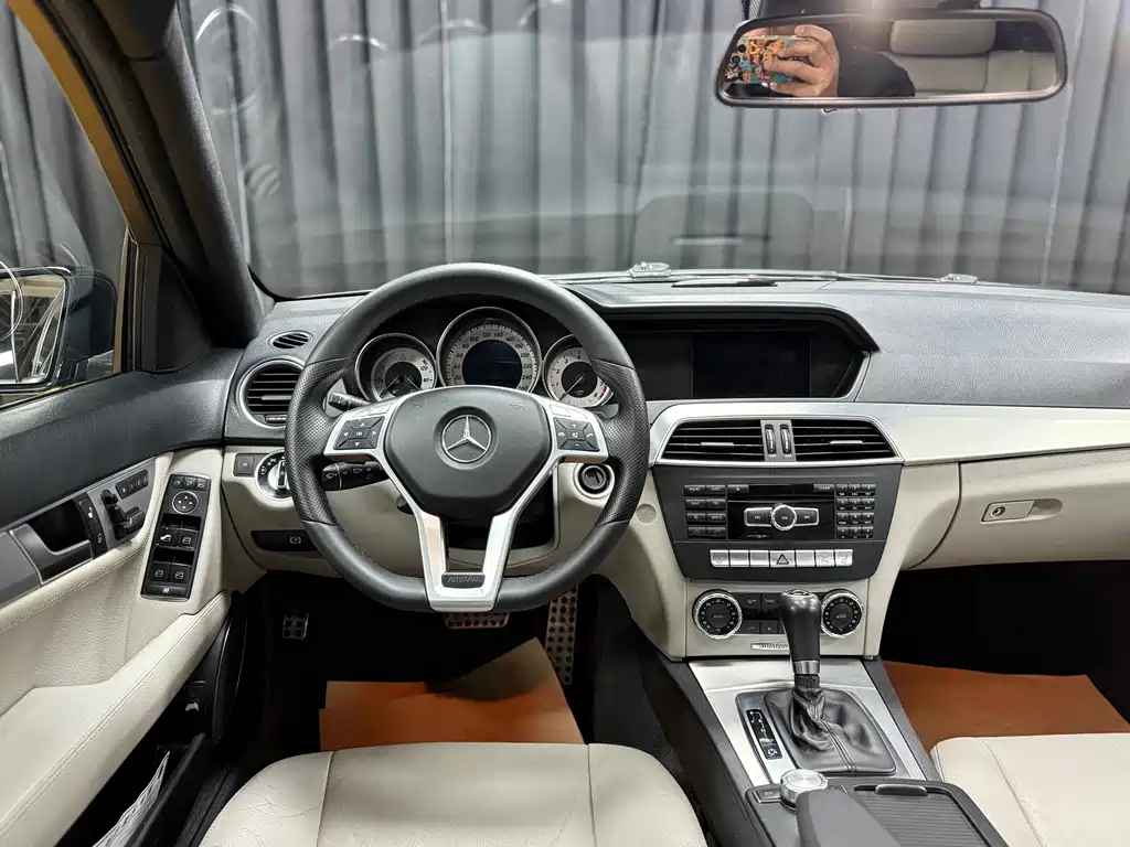 Mercedes-Benz C-Class (Import) — миниатюра 15
