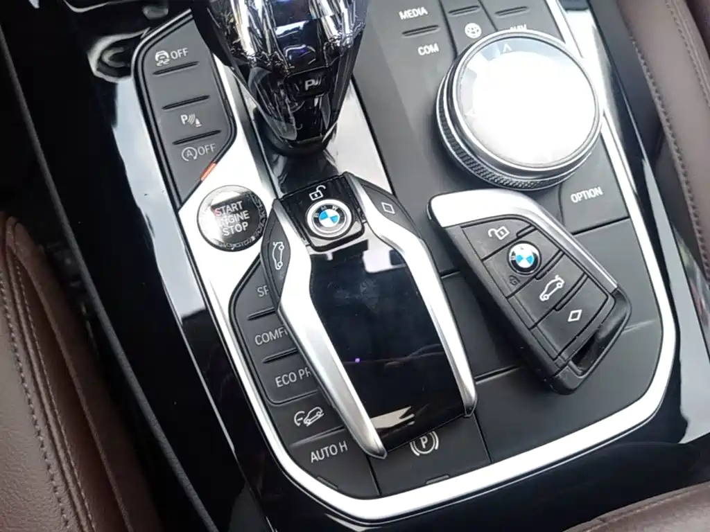 BMW X3 — миниатюра 9
