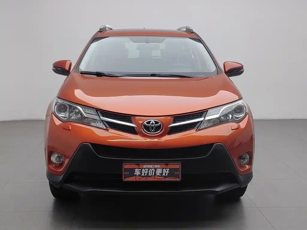 Toyota RAV4 — миниатюра 3