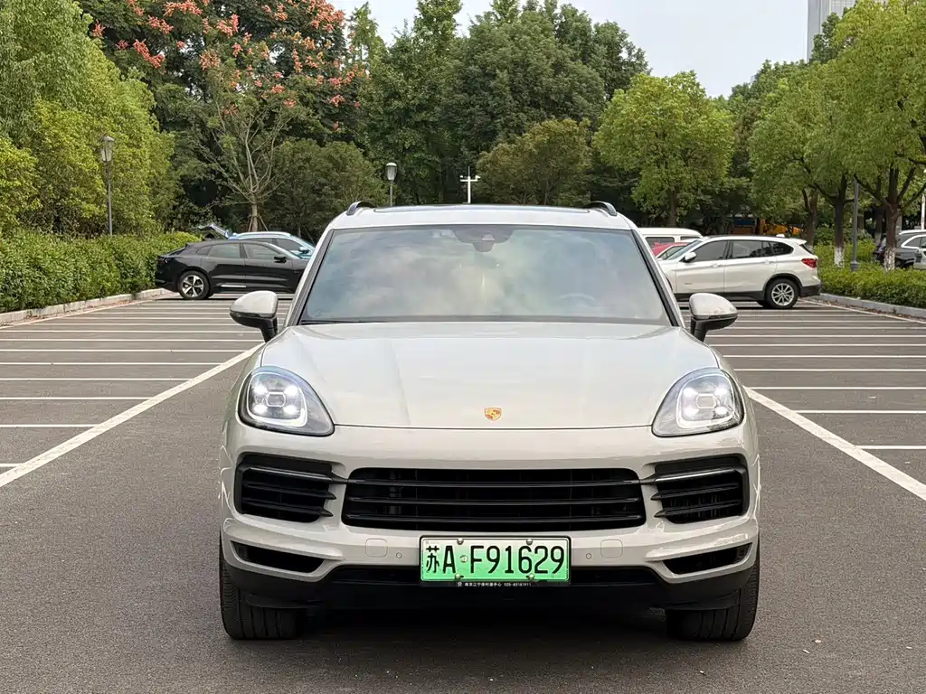 Porsche Cayenne Hybrid — миниатюра 2
