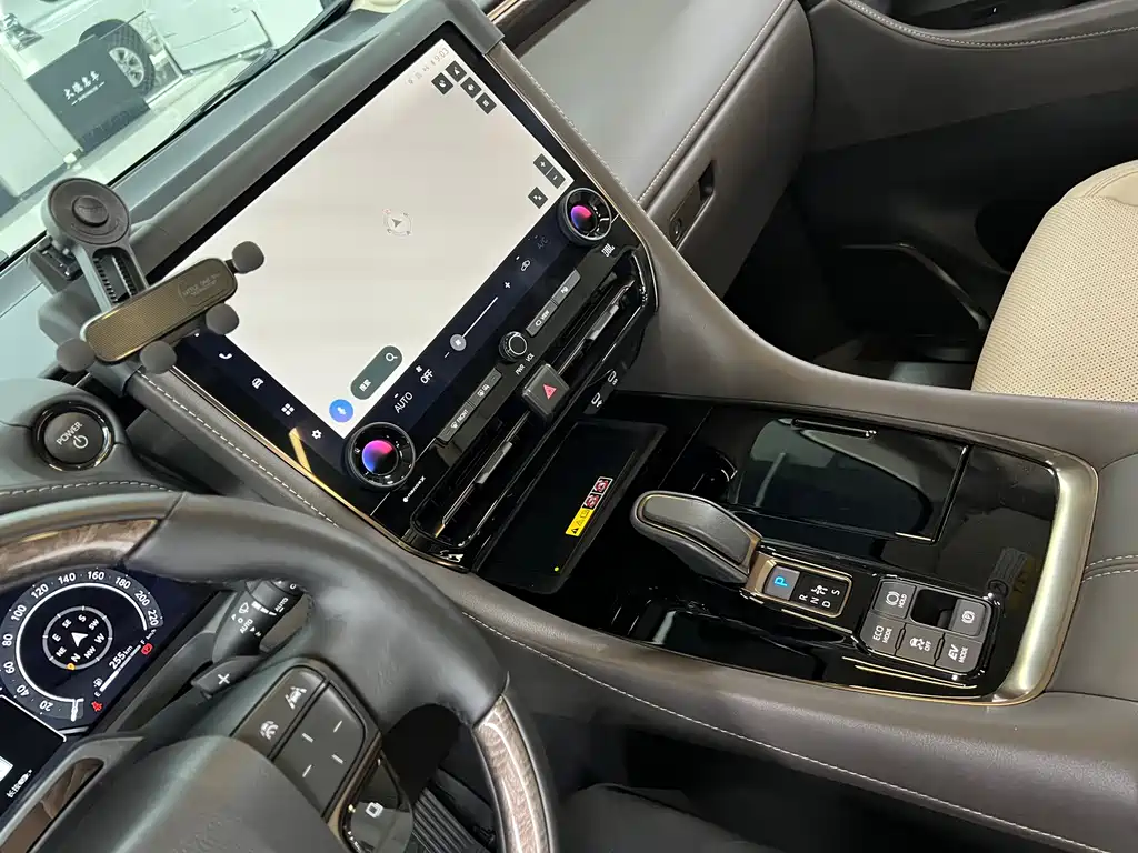 Toyota Alphard Hybrid 2.5L Premium Enjoy Edition, фото 26