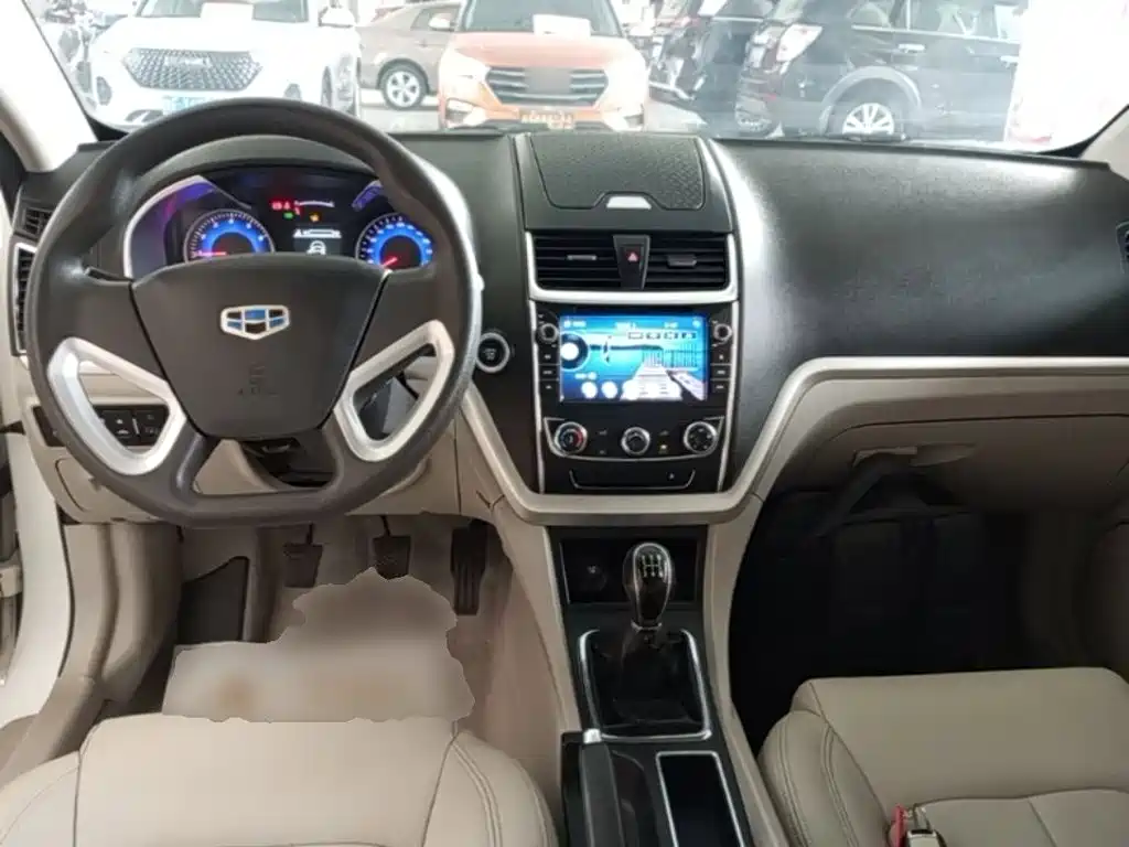 Geely Emgrand — миниатюра 10