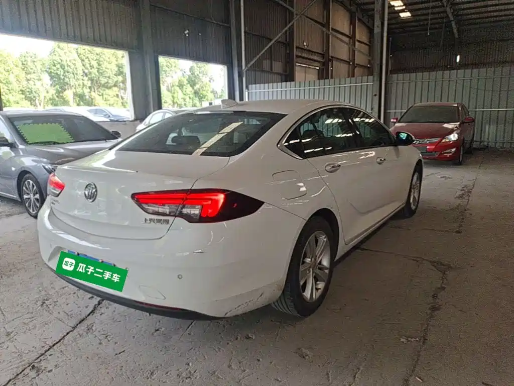 Buick Regal — миниатюра 7