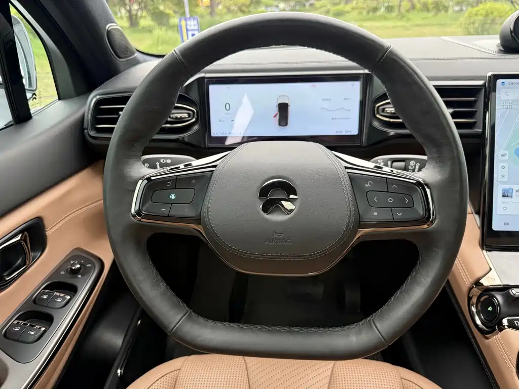 NIO ES8 — миниатюра 8