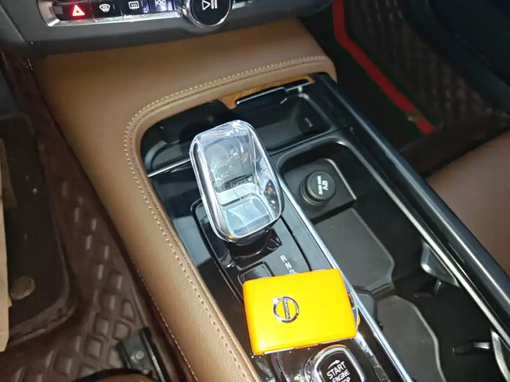 Volvo S90 — миниатюра 14