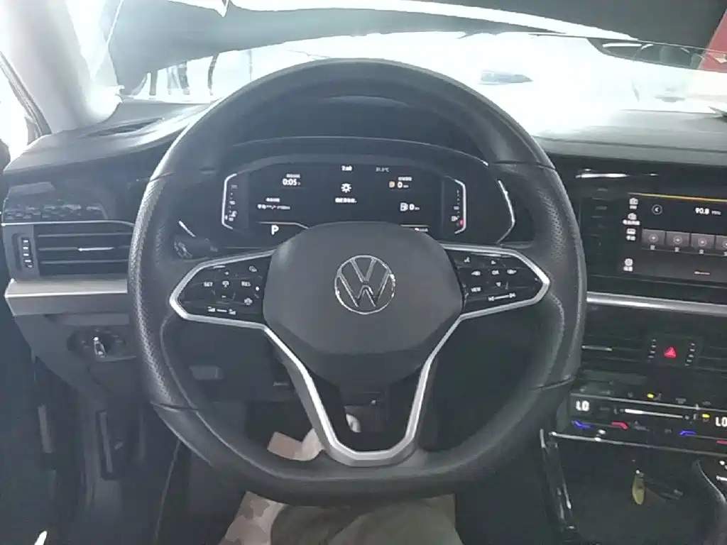 Volkswagen Passat — миниатюра 11