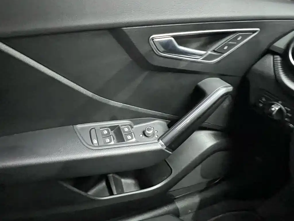 Audi Q2L — миниатюра 14