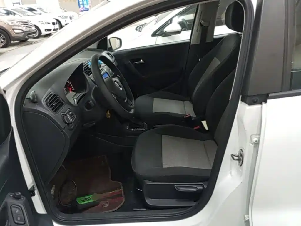 Volkswagen Polo — миниатюра 15