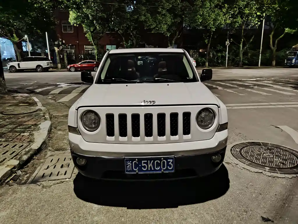 Jeep Patriot — миниатюра 2