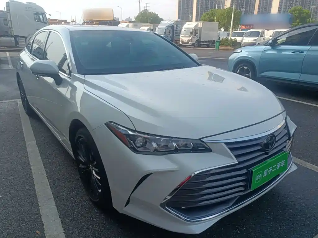 Toyota Avalon — миниатюра 4