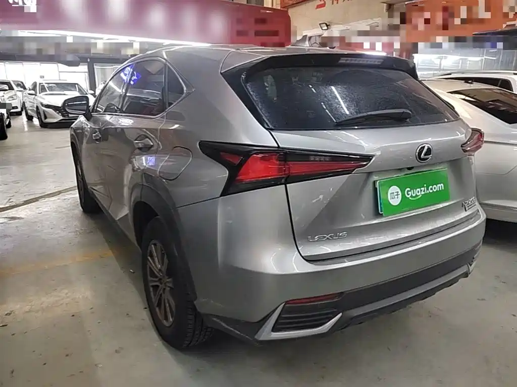 Lexus NX 2017 200