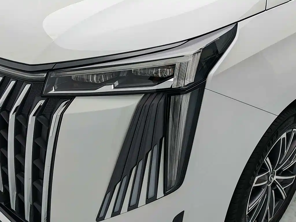GAC Motor Trumpchi M8 — миниатюра 18