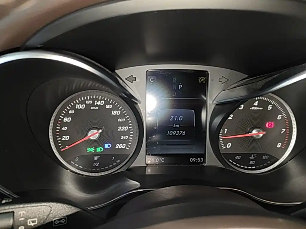 Mercedes-Benz GLC — миниатюра 12