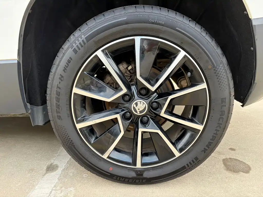 Skoda Karoq — миниатюра 22