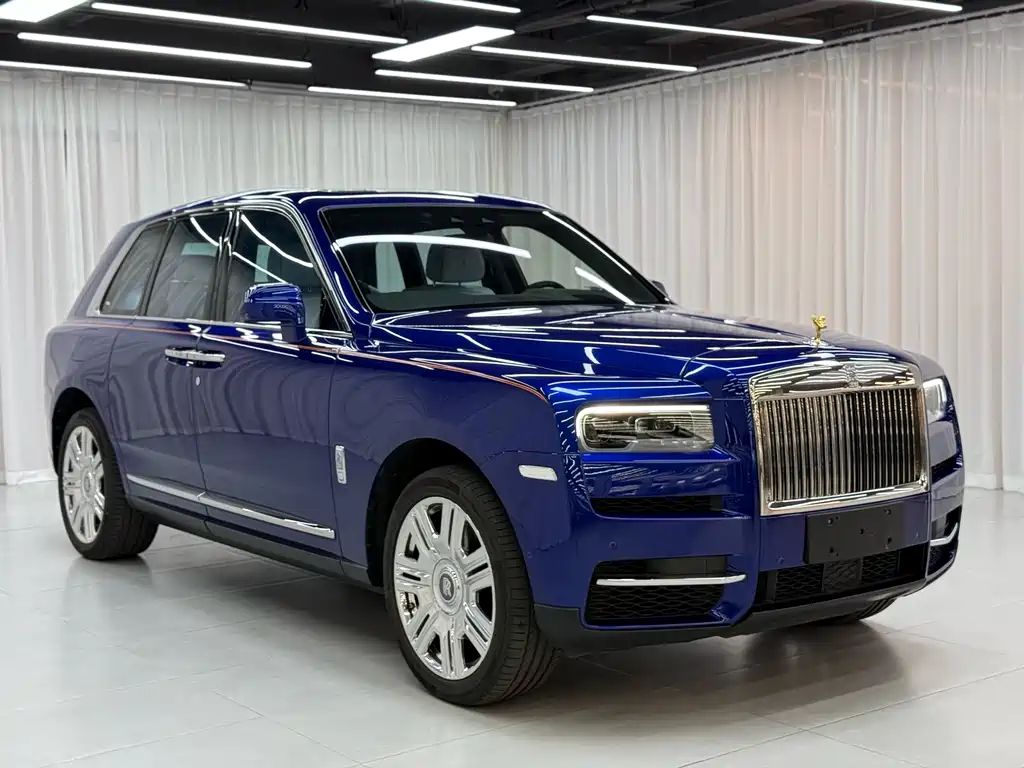 Rolls-Royce Cullinan 2018 мест