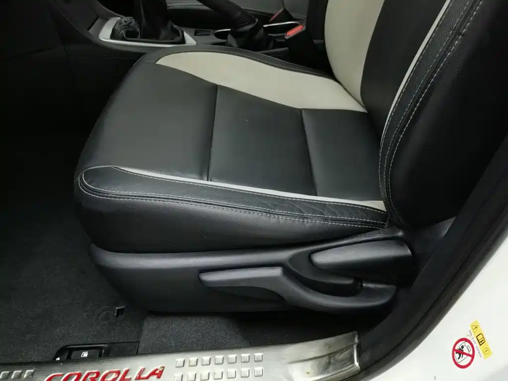 Toyota Corolla — миниатюра 20