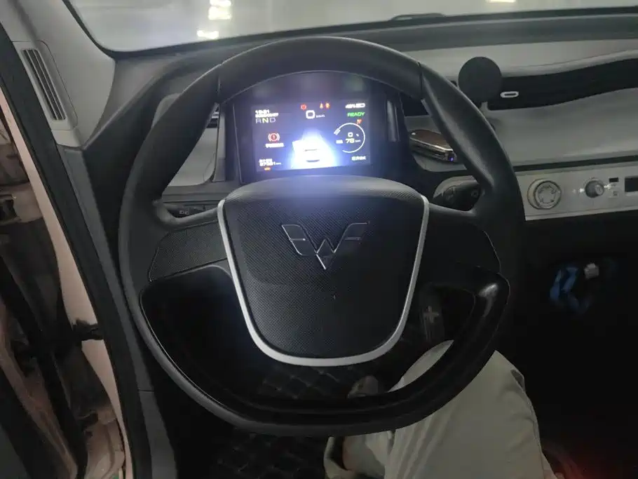 Wuling MINIEV — миниатюра 15