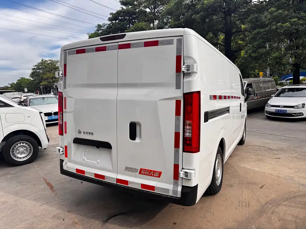 Kuayue 跨越星光 EV — миниатюра 4