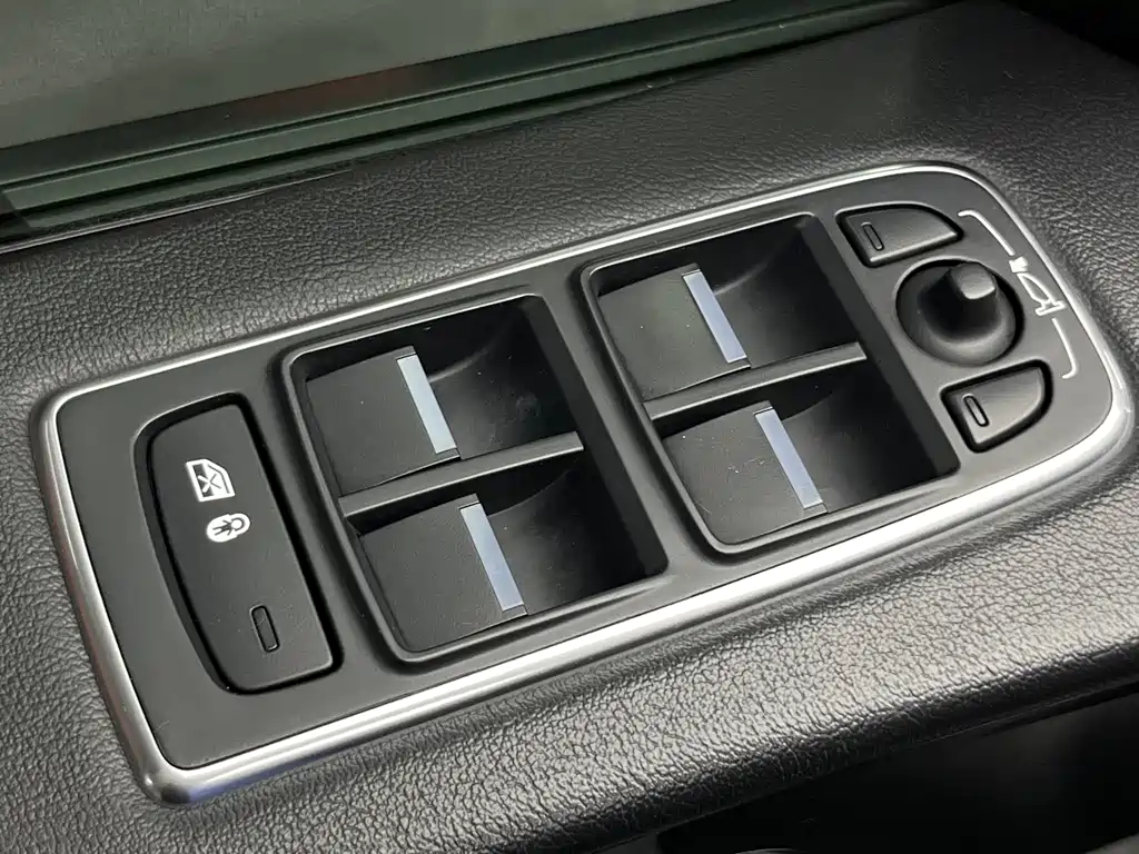 Jaguar F-Pace 2018 2.0T Premium