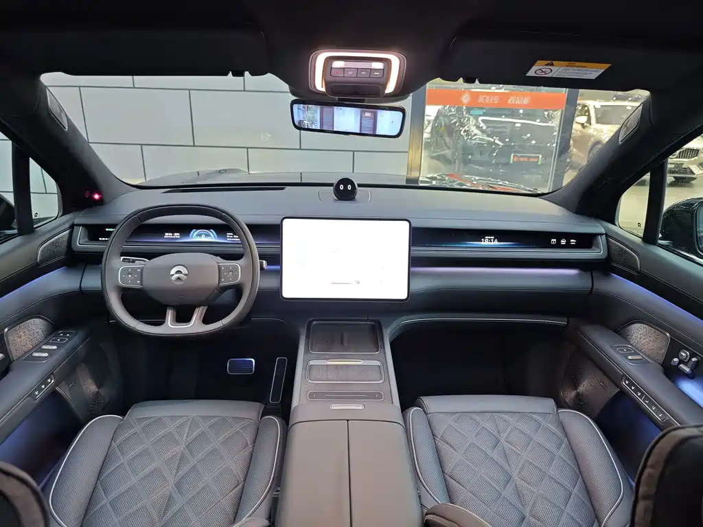 NIO ES8 — миниатюра 9