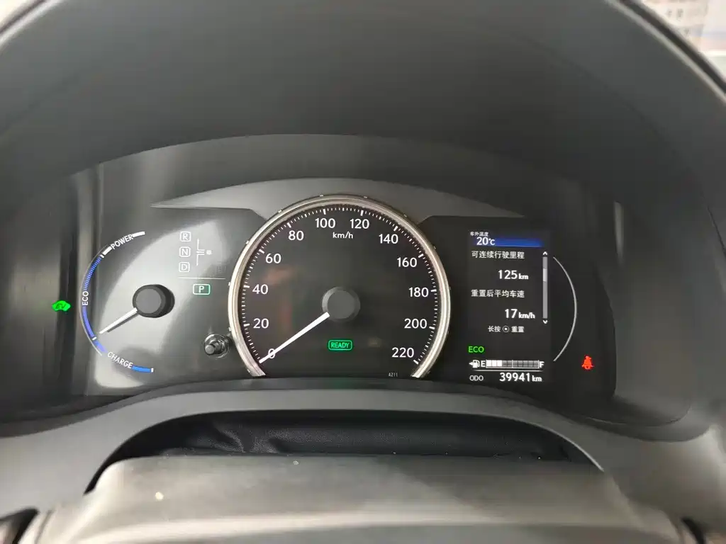 Lexus CT — миниатюра 3