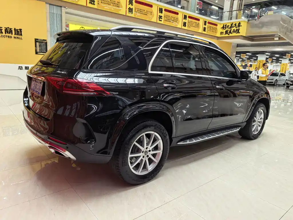 Mercedes-Benz GLE (Import) — миниатюра 16