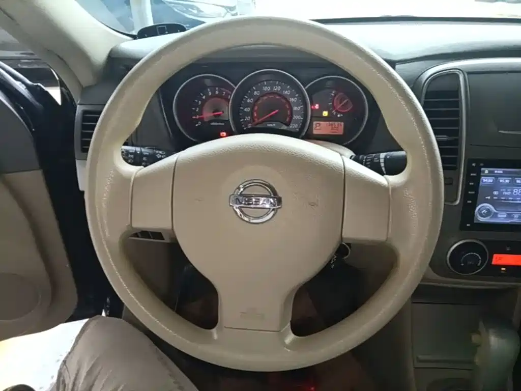 Nissan Sylphy — миниатюра 11