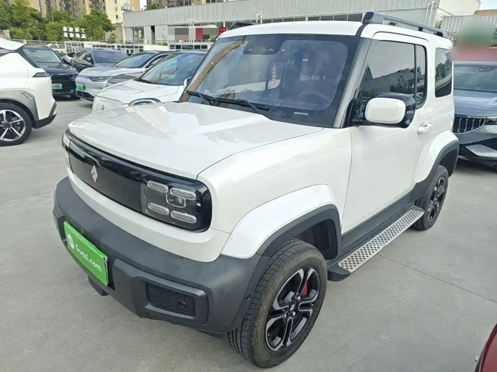 Baojun Yueye — миниатюра 2