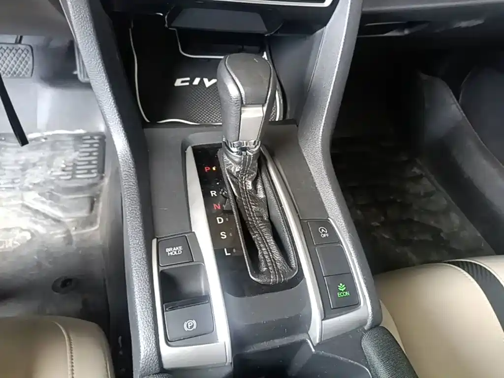 Honda Civic — миниатюра 14