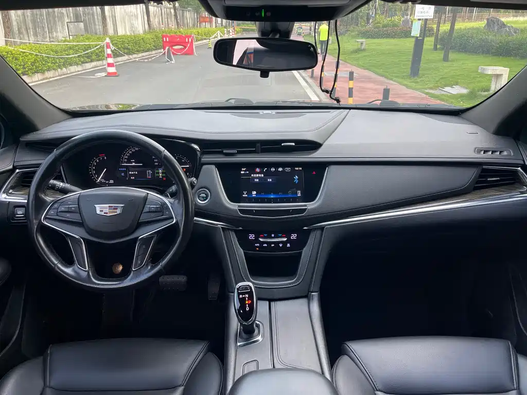 Cadillac XT5 — миниатюра 15